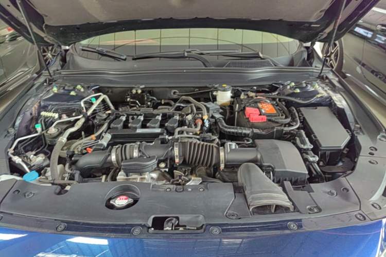 Used Honda Inspire 2019 260TURBO Elite Edition China VI Engine Bay