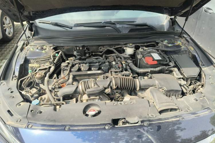 Used Honda Inspire 2019 260TURBO Elegant Edition China VI Emission Standard Engine Bay