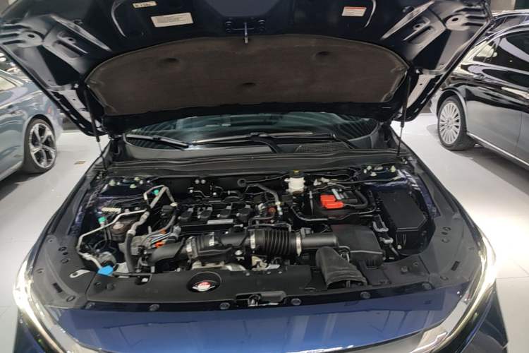 Used Honda Inspire 2019 260TURBO Elegant Edition China VI Emission Standard Engine Bay