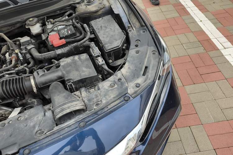 Used Honda Inspire 2019 260TURBO Elegant Edition China VI Emission Standard Engine Bay Left
