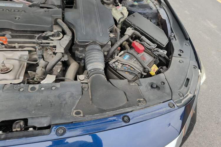 Used Honda Inspire 2019 Rui·Hybrid 2.0L Jing Shang Edition China VI Engine Bay Left