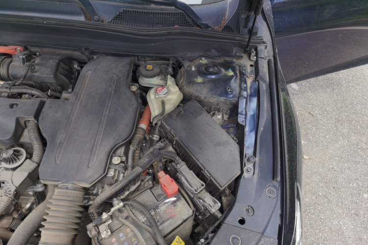 Used Honda Inspire 2019 Rui·Hybrid 2.0L Jingya Edition China VI Engine Bay Left