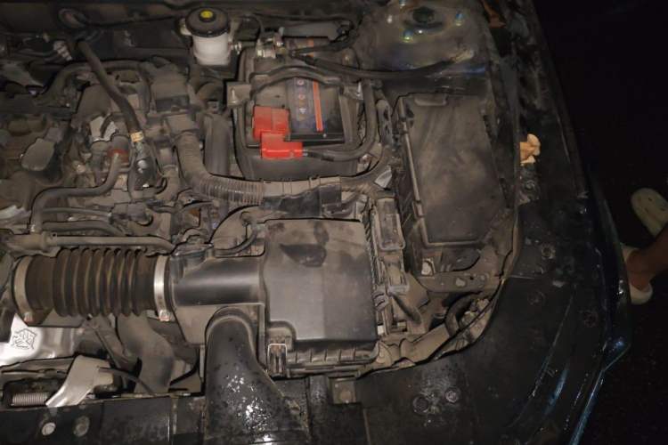 Used Honda Inspire 2019 260TURBO Elegant Edition China VI Emission Standard Engine Bay Left