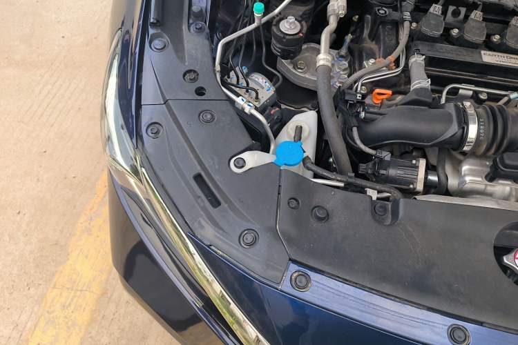 Used Honda Inspire 2019 260TURBO Elegant Edition China VI Emission Standard Engine Bay Right