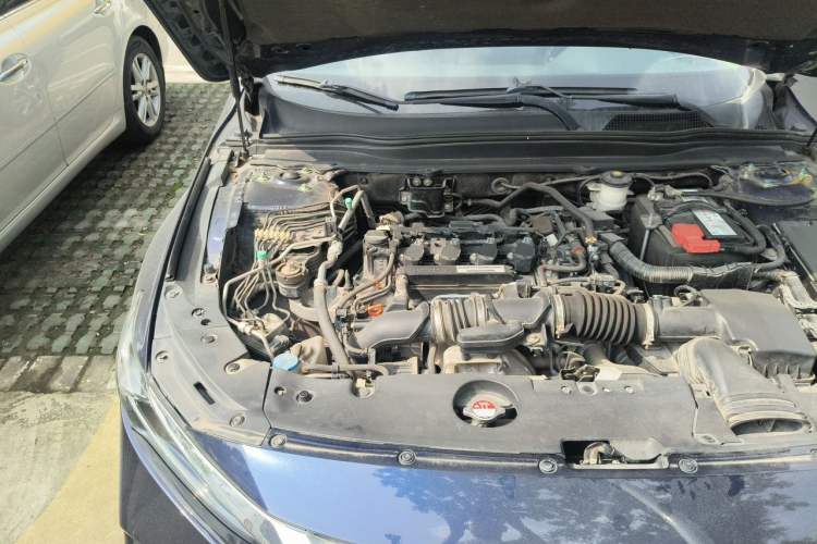 Used Honda Inspire 2019 260TURBO Elegant Edition China VI Emission Standard Engine Bay Right