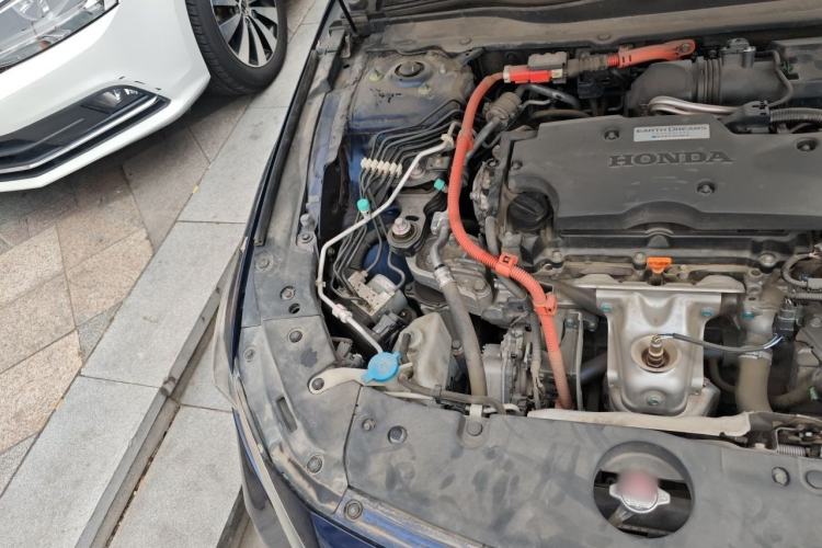 Used Honda Inspire 2019 Rui Hybrid 2.0L Jing Shang Edition China V Emission Standard Engine Bay Right