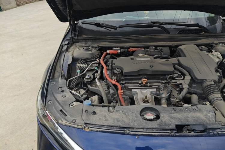 Used Honda Inspire 2019 Rui Hybrid 2.0L Jing Shang Edition China V Emission Standard Engine Bay Right