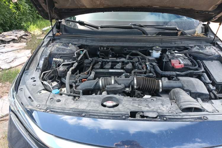 Used Honda Inspire 2019 260TURBO Elegant Edition China VI Emission Standard Engine Bay Right