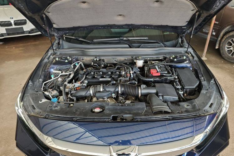 Used Honda Inspire 2019 260TURBO Elegant Edition China VI Emission Standard Engine Bay