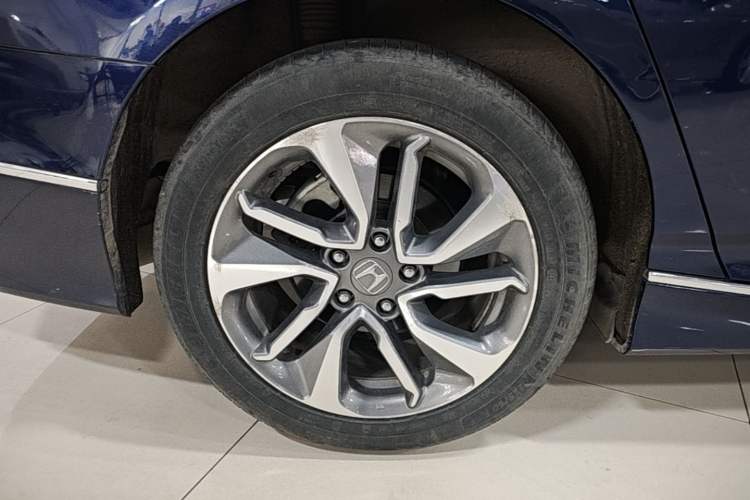Used Honda Inspire 2019 260TURBO Elegant Edition China VI Emission Standard Exterior 1