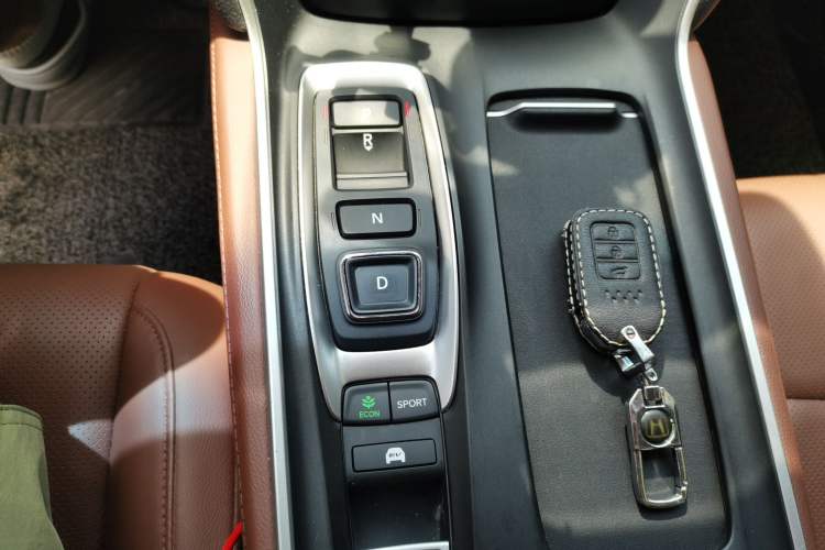 Used Honda Inspire 2019 Rui·Hybrid 2.0L Jing Shang Edition China VI Gear Lever