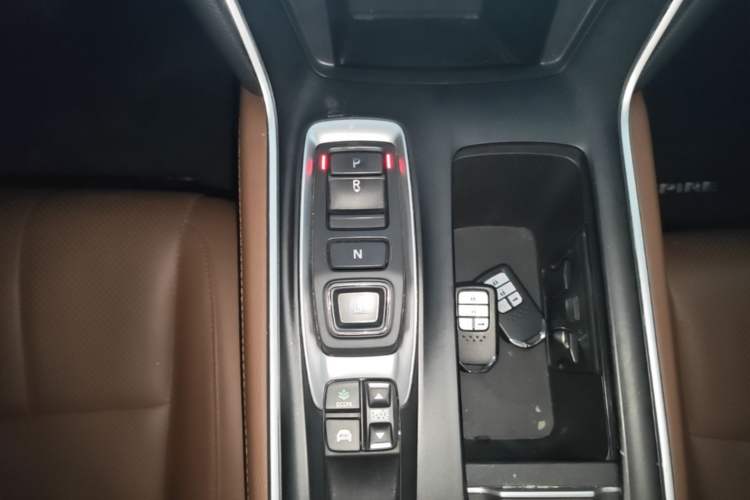 Used Honda Inspire 2019 Xing·Hybrid 2.0L Jingyue Version China V Gear Lever