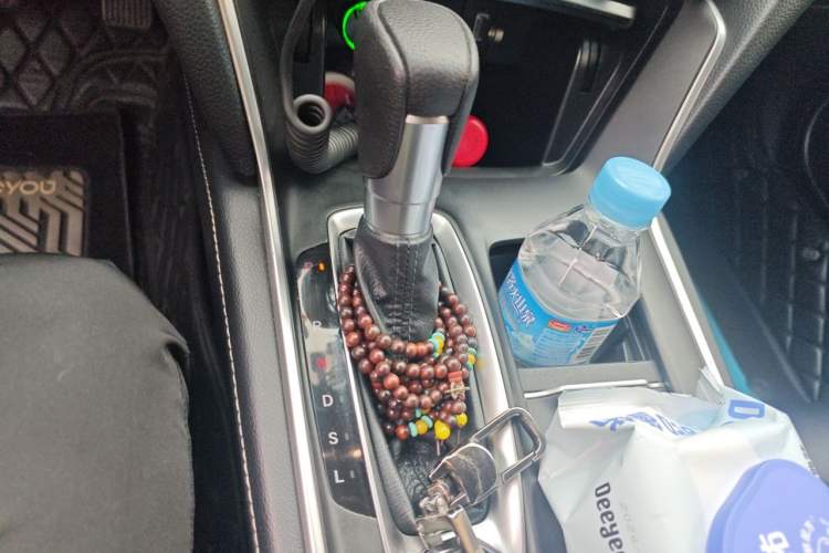 Used Honda Inspire 2019 260TURBO Elegant Edition China VI Emission Standard Gear Lever