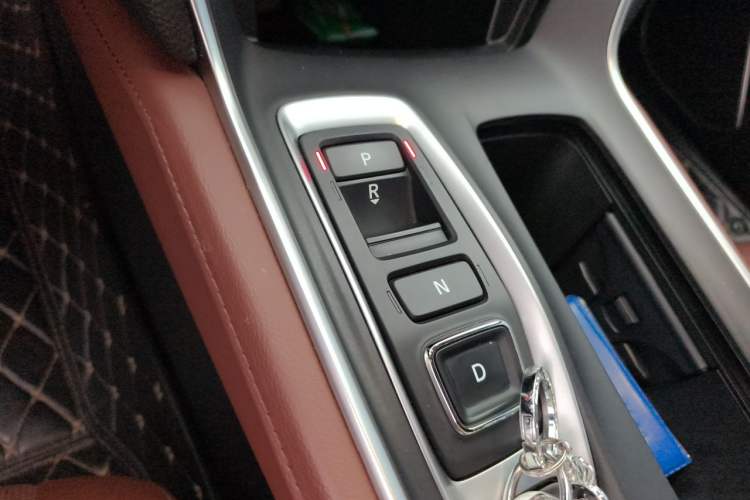 Used Honda Inspire 2019 Rui·Hybrid 2.0L Jing Shang Edition China VI Gear Lever