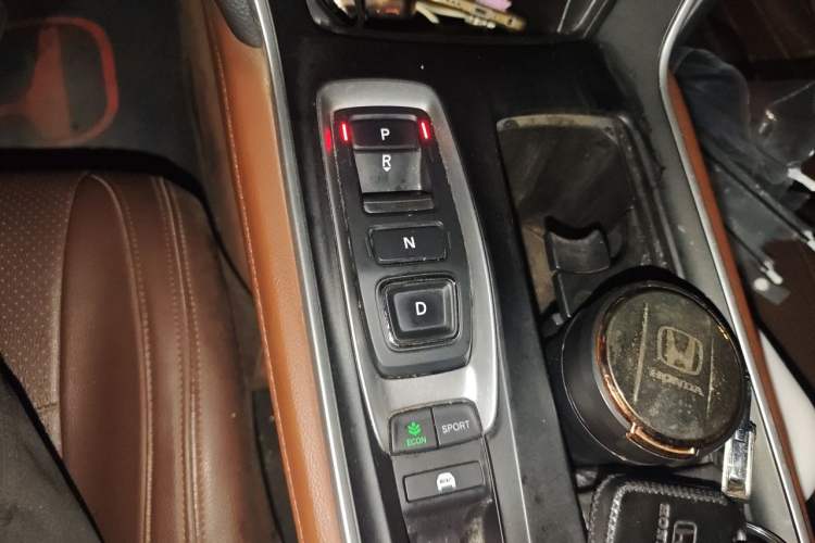 Used Honda Inspire 2019 Rui·Hybrid 2.0L Jing Shang Edition China VI Gear Lever