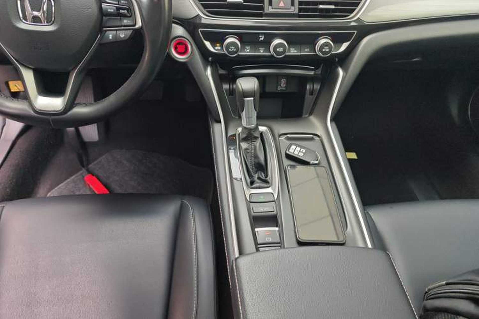 Used Honda Inspire 2019 260TURBO Jingyue Edition China VI Gear Lever