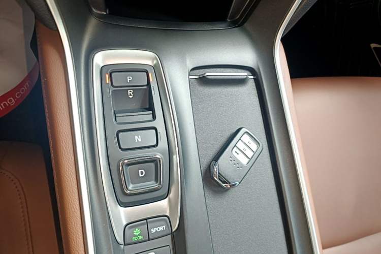 Used Honda Inspire 2019 Rui·Hybrid 2.0L Jingya Edition China VI Gear Lever