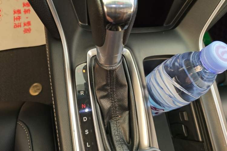 Used Honda Inspire 2019 260TURBO Elegant Edition China VI Emission Standard Gear Lever