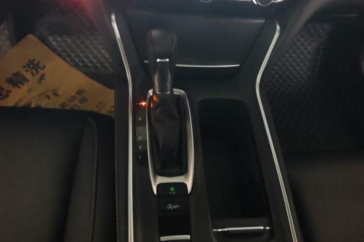 Used Honda Inspire 2019 260TURBO Elegant Edition China VI Emission Standard Gear Lever