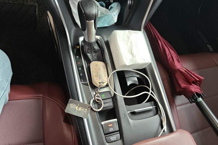 Used Honda Inspire 2019 260TURBO Elegant Edition China VI Emission Standard Gear Lever