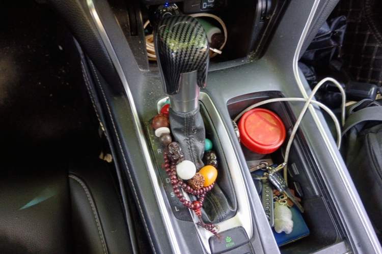 Used Honda Inspire 2019 260TURBO Jingyue Edition China VI Gear Lever