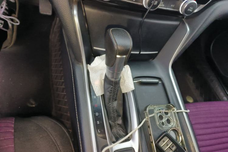 Used Honda Inspire 2019 260TURBO Elegant Edition China VI Emission Standard Gear Lever