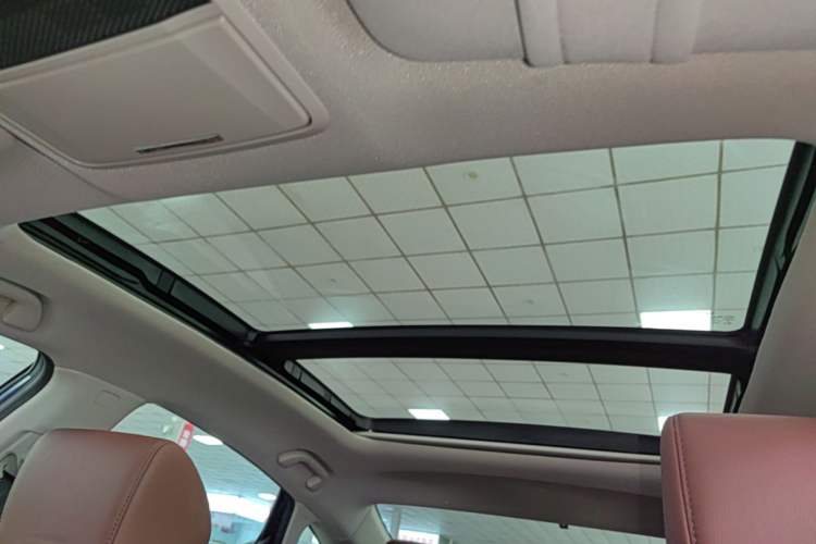 Used Honda Inspire 2019 260TURBO Elite Edition China VI Headliner