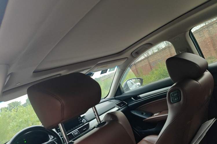 Used Honda Inspire 2019 Rui Hybrid 2.0L Jing Shang Edition China V Emission Standard Headliner
