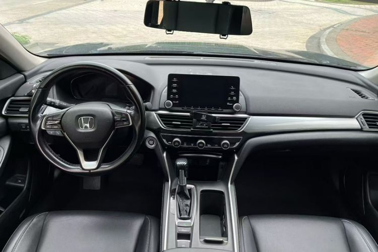 Used Honda Inspire 2019 260TURBO Elegant Edition China VI Emission Standard Interior 1