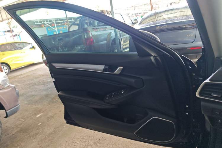 Used Honda Inspire 2019 260TURBO Elegant Edition China VI Emission Standard Left Front Door Interior