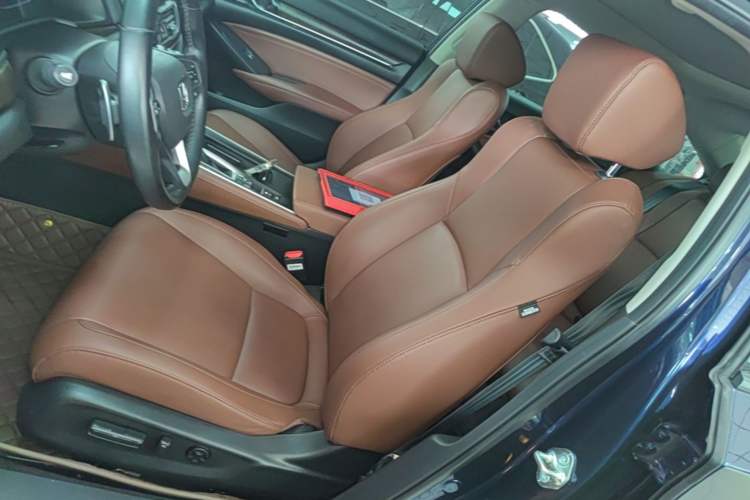 Used Honda Inspire 2019 260TURBO Elite Edition China VI Left Front Seat