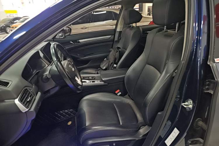 Used Honda Inspire 2019 260TURBO Elegant Edition China VI Emission Standard Left Front Seat