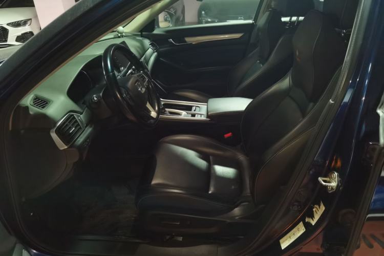 Used Honda Inspire 2019 260TURBO Jingyue Edition China VI Left Front Seat