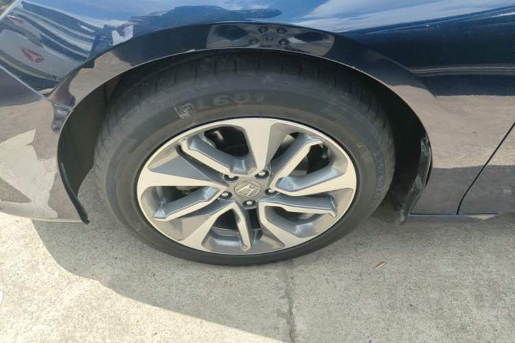 Used Honda Inspire 2019 260TURBO Elegant Edition China VI Emission Standard Left Front Wheel Hub