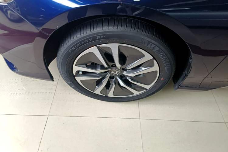 Used Honda Inspire 2019 Rui·Hybrid 2.0L Jingya Edition China VI Left Front Wheel Hub