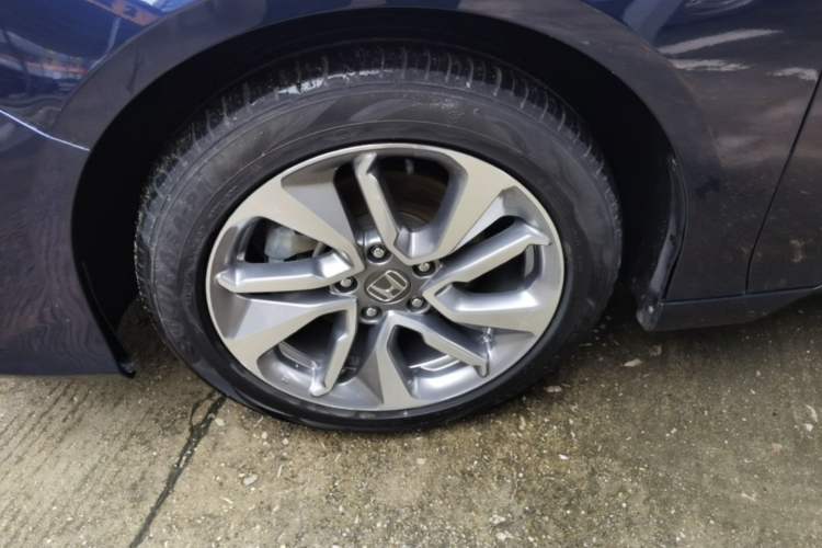 Used Honda Inspire 2019 260TURBO Elegant Edition China VI Emission Standard Left Front Wheel Hub