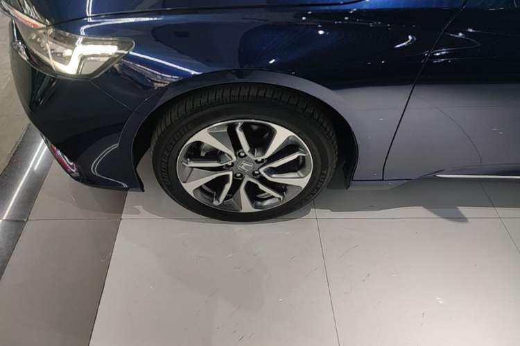 Used Honda Inspire 2019 260TURBO Elegant Edition China VI Emission Standard Left Front Wheel Hub