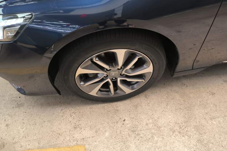 Used Honda Inspire 2019 260TURBO Jingyue Edition China VI Left Front Wheel Hub