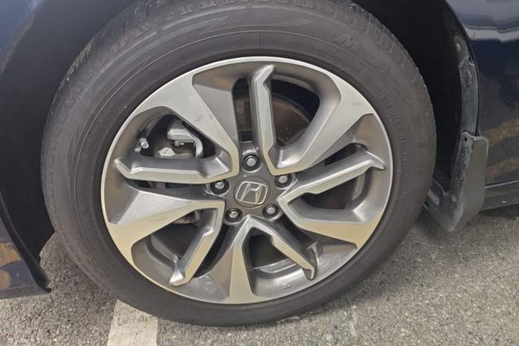 Used Honda Inspire 2019 260TURBO Elegant Edition China VI Emission Standard Left Front Wheel Hub
