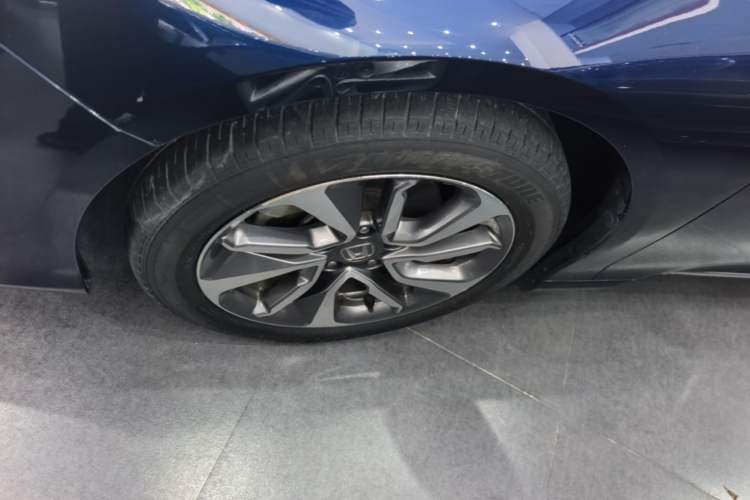 Used Honda Inspire 2019 260TURBO Elegant Edition China VI Emission Standard Left Front Wheel Hub