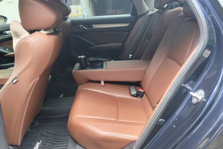 Used Honda Inspire 2019 Rui·Hybrid 2.0L Jingya Edition China VI Left Rear Seat