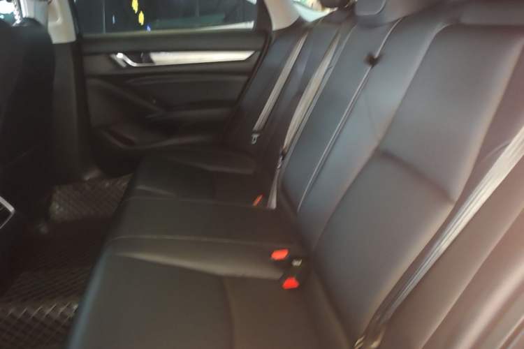 Used Honda Inspire 2019 260TURBO Elegant Edition China VI Emission Standard Left Rear Seat