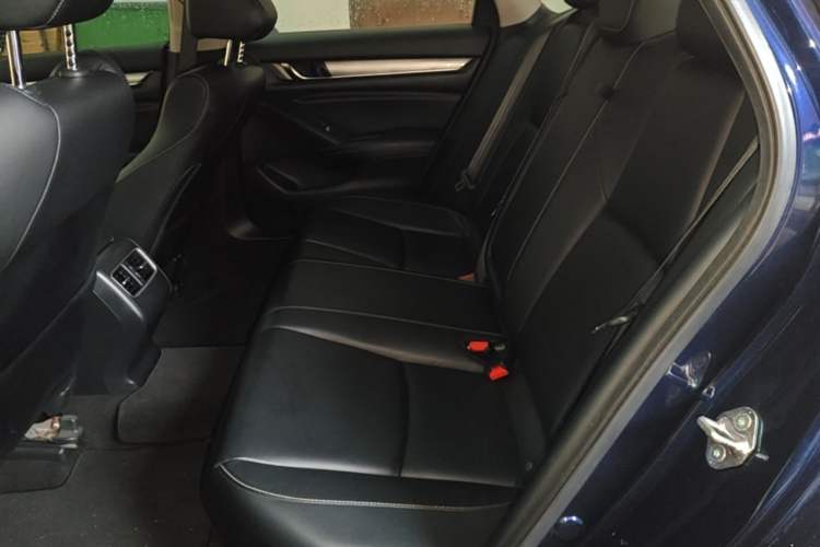 Used Honda Inspire 2019 260TURBO Elegant Edition China VI Emission Standard Left Rear Seat