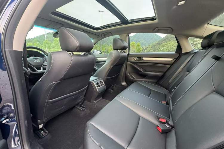 Used Honda Inspire 2019 260TURBO Elegant Edition China VI Emission Standard Left Rear Seat