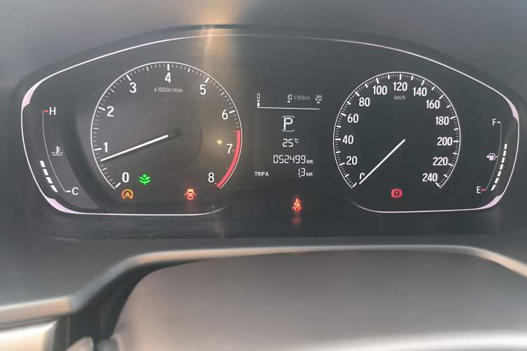 Used Honda Inspire 2019 260TURBO Elegant Edition China VI Emission Standard Odometer Close Up