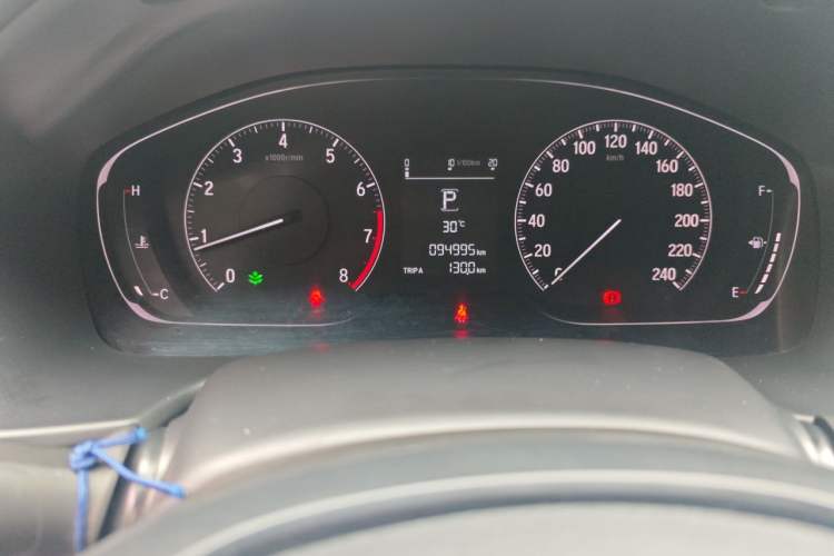 Used Honda Inspire 2019 260TURBO Elegant Edition China VI Emission Standard Odometer Close Up