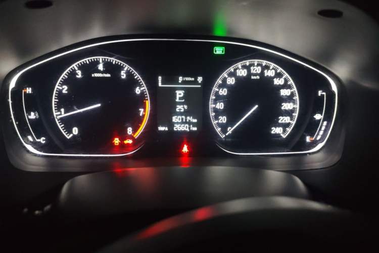 Used Honda Inspire 2019 260TURBO Elegant Edition China VI Emission Standard Odometer Close Up