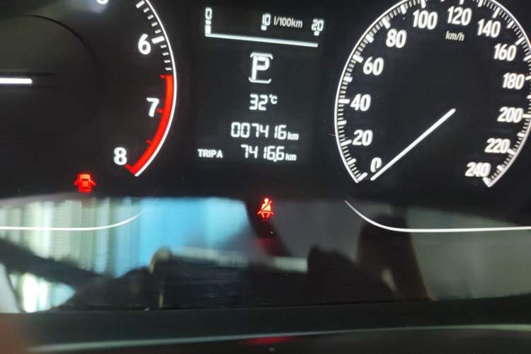 Used Honda Inspire 2019 260TURBO Elegant Edition China VI Emission Standard Odometer Close Up