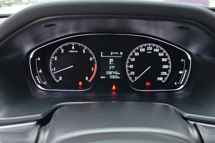 Used Honda Inspire 2019 260TURBO Elegant Edition China VI Emission Standard Odometer Close Up