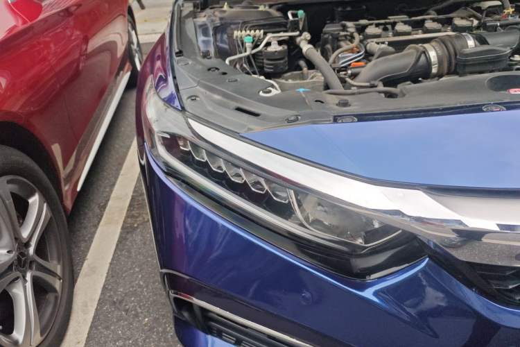Used Honda Inspire 2019 260TURBO Elegant Edition China VI Emission Standard Right Front Headlight